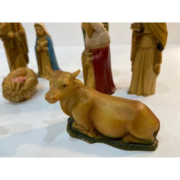 Vintage Nativity 9 Pc ART Plastics Small Figures Holy Family British Hong Kong - Picture 2 of 6
